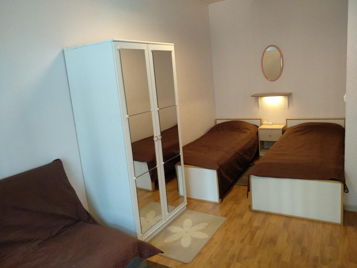 Economy Baltics Apartments - Narva 16 Tallinn Buitenkant foto